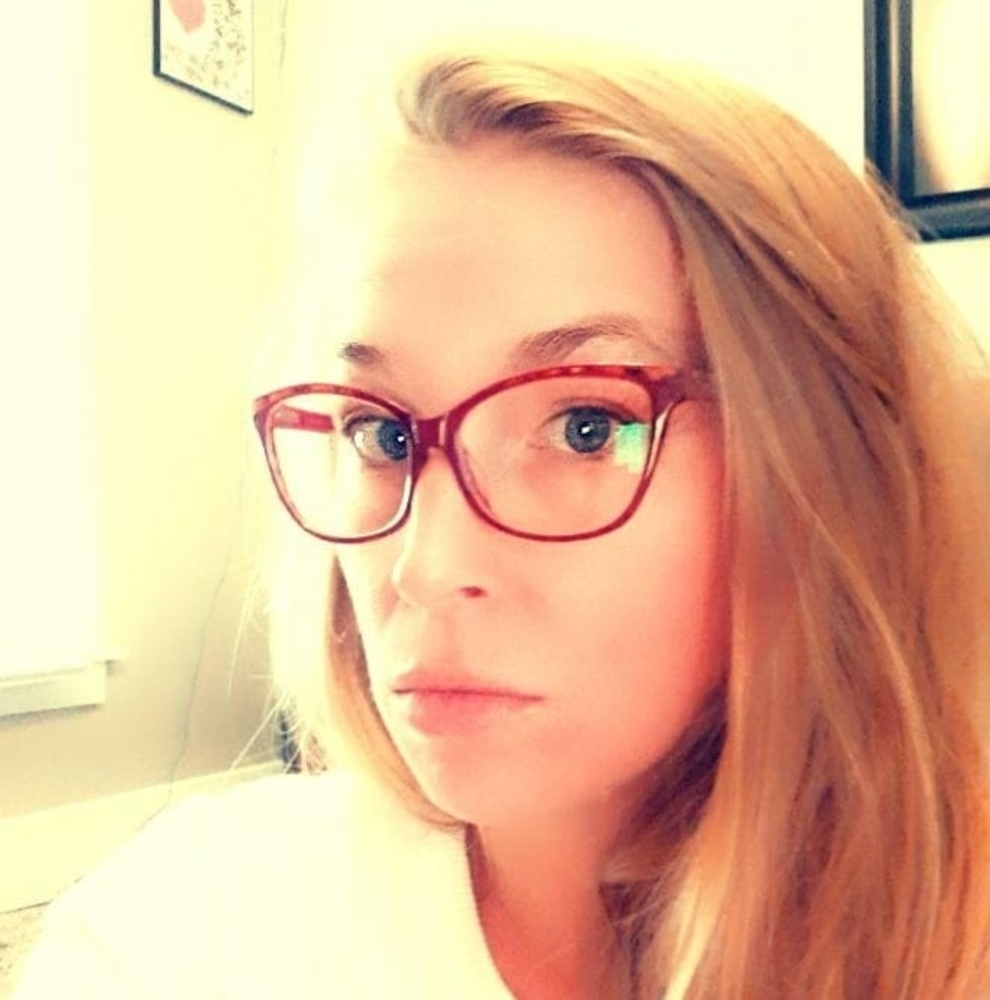 Meet your Posher, Aish